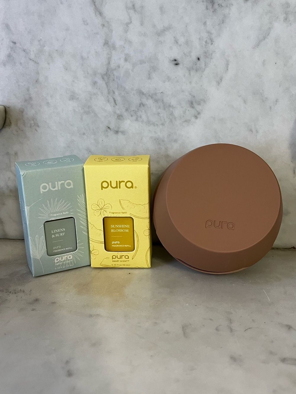 PURA Smart Home Diffuser & 2 New Refills - EUC